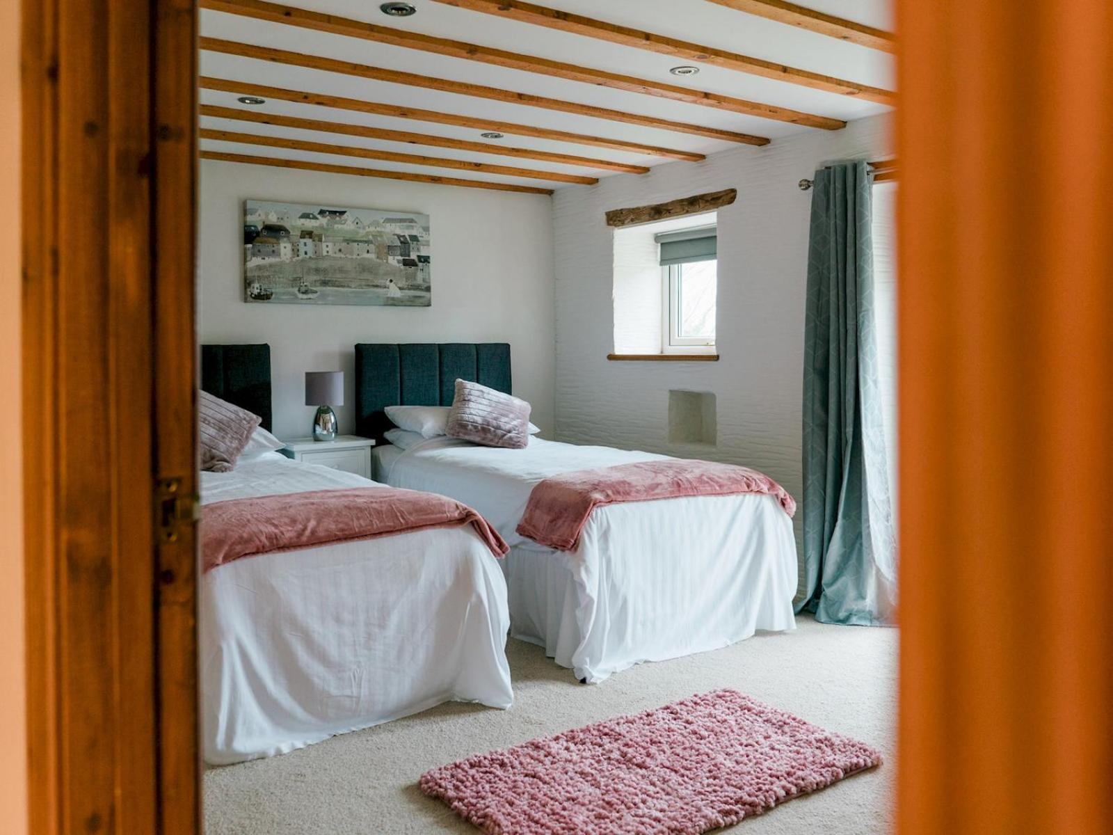 Pass The Keys Peaceful & Coastal 2 Bedroom Cottage カーディガン エクステリア 写真